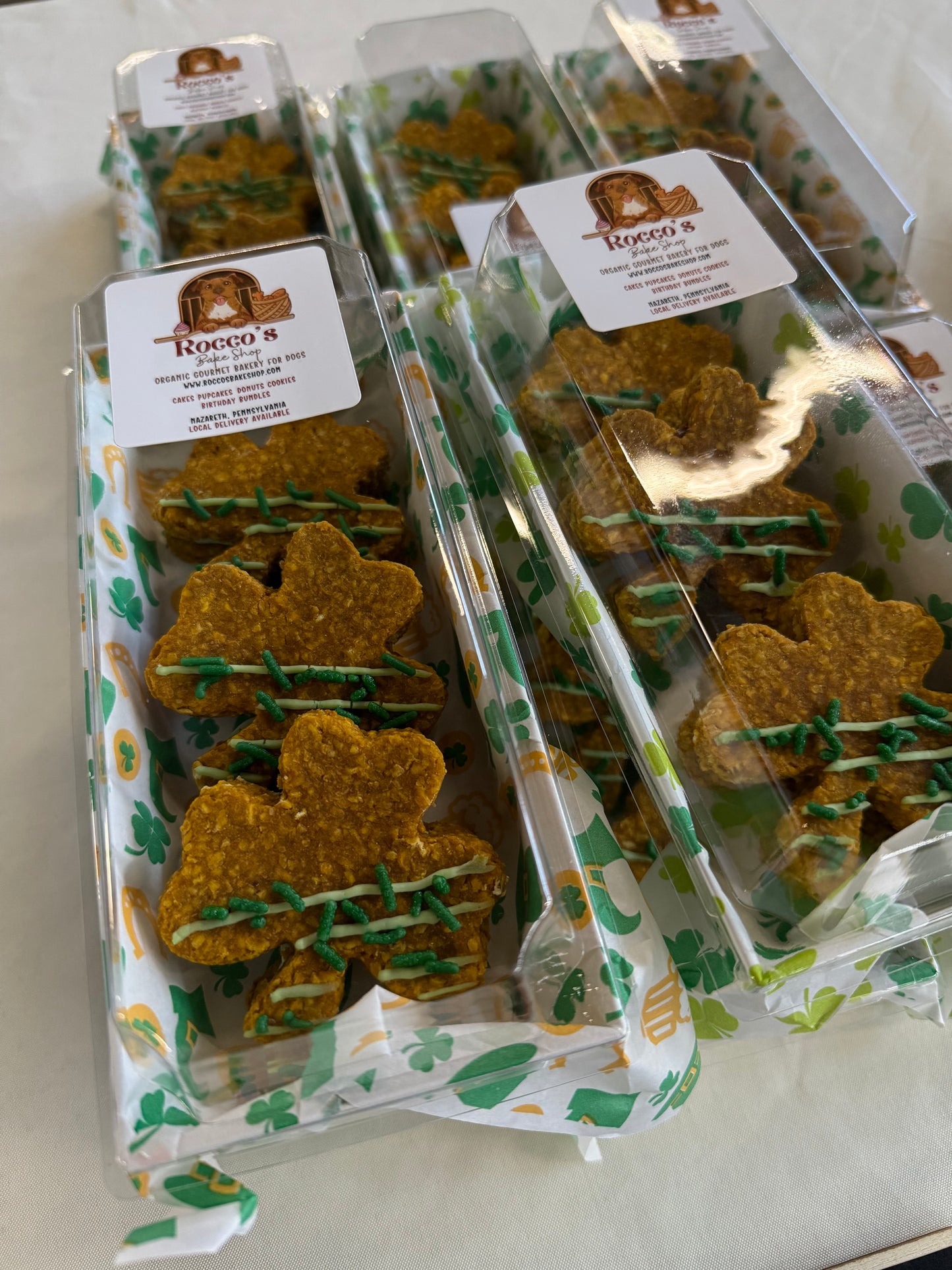 Shamrock Macarons