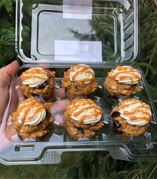 Organic Blueberry & Peanut Butter Mini Pupcakes- 6 Pack (Local Delivery Only)