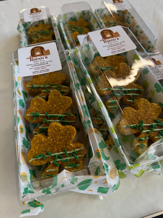 Shamrock Macarons